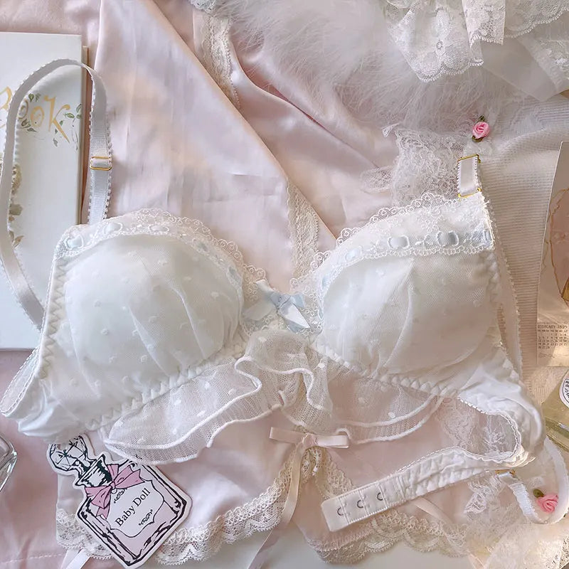 Lingerie fairy girl wearing ribbon ruffle thin bralette lace without steel ring white princess Underwear