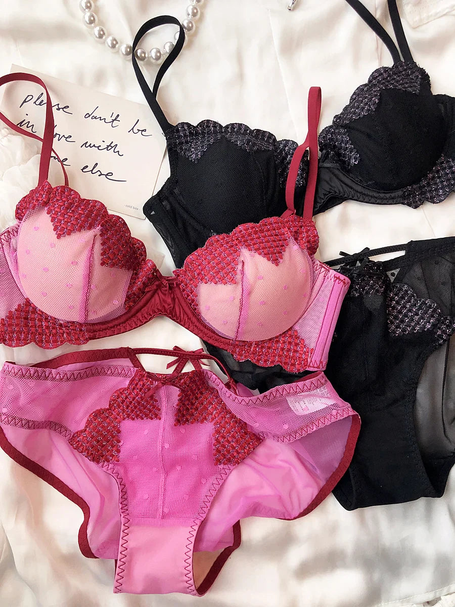 Lingerie romantic love embroidery Underwear