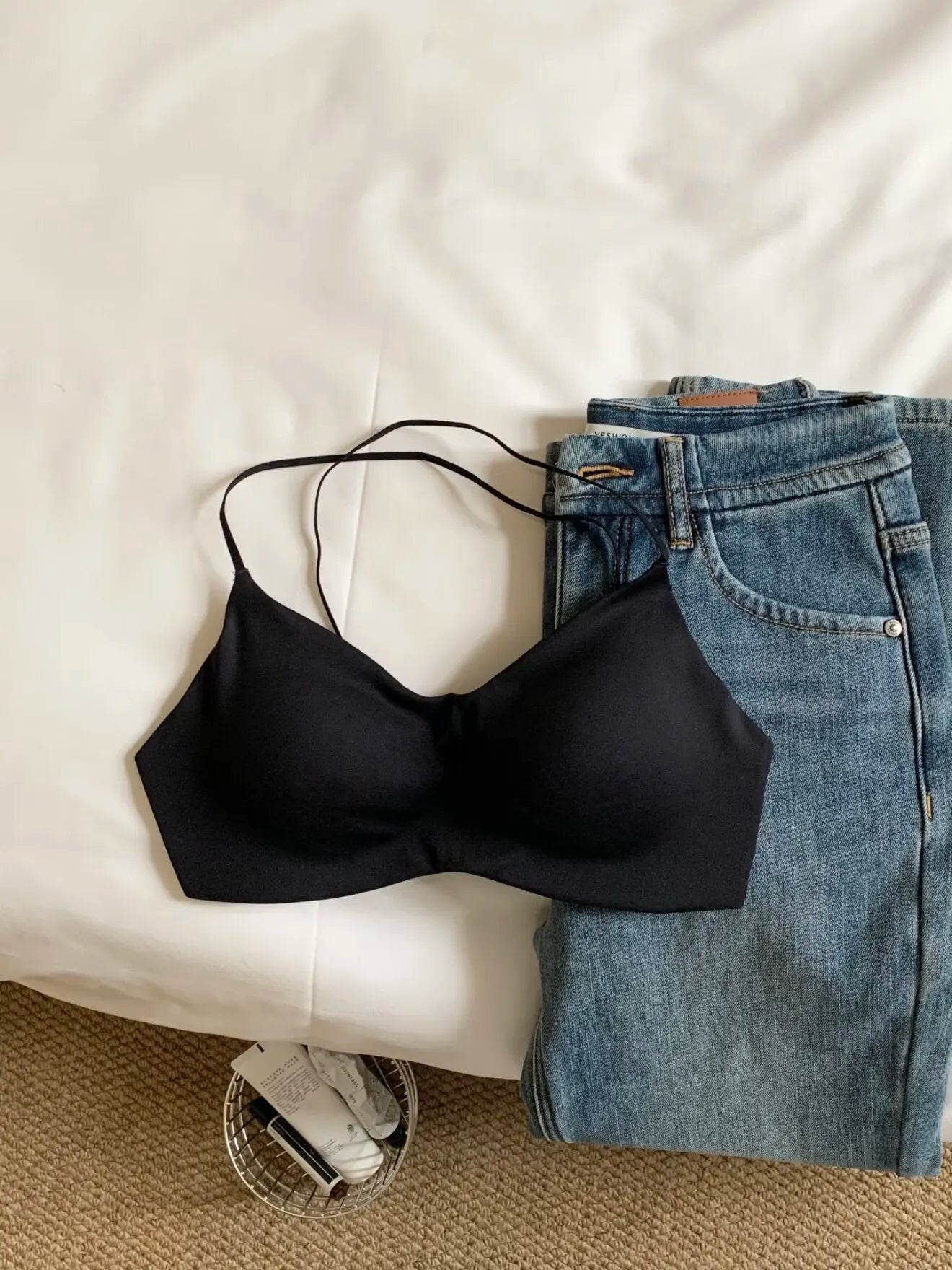 Women's Seamless Bra with Thin Shoulder Straps