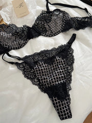Niche Thin-Cut Black Lingerie Bra Set