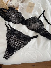 Niche Thin-Cut Black Lingerie Bra Set