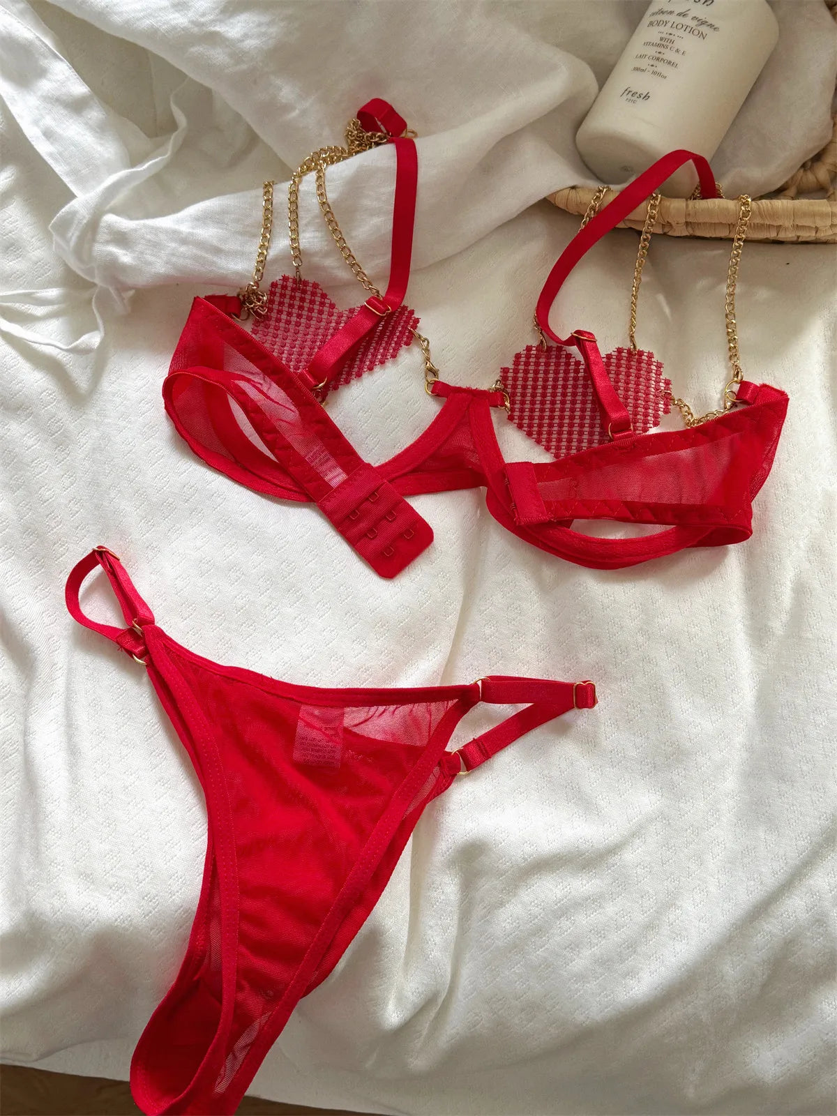 Red-Toned Lingerie Set: Heart-Shaped