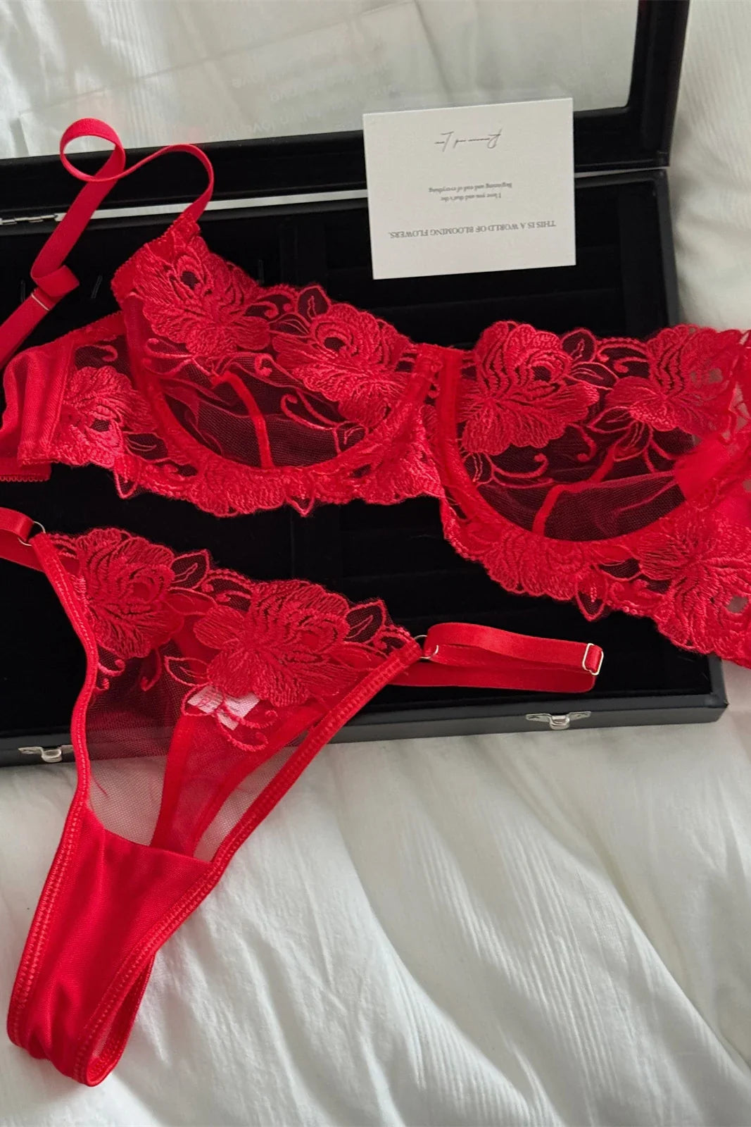 Red bra female lace embroidered flowers Underwear