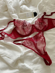 Red flowers embroidered sexy lingerie women large size niche thin lace upturned bra suit Underwear
