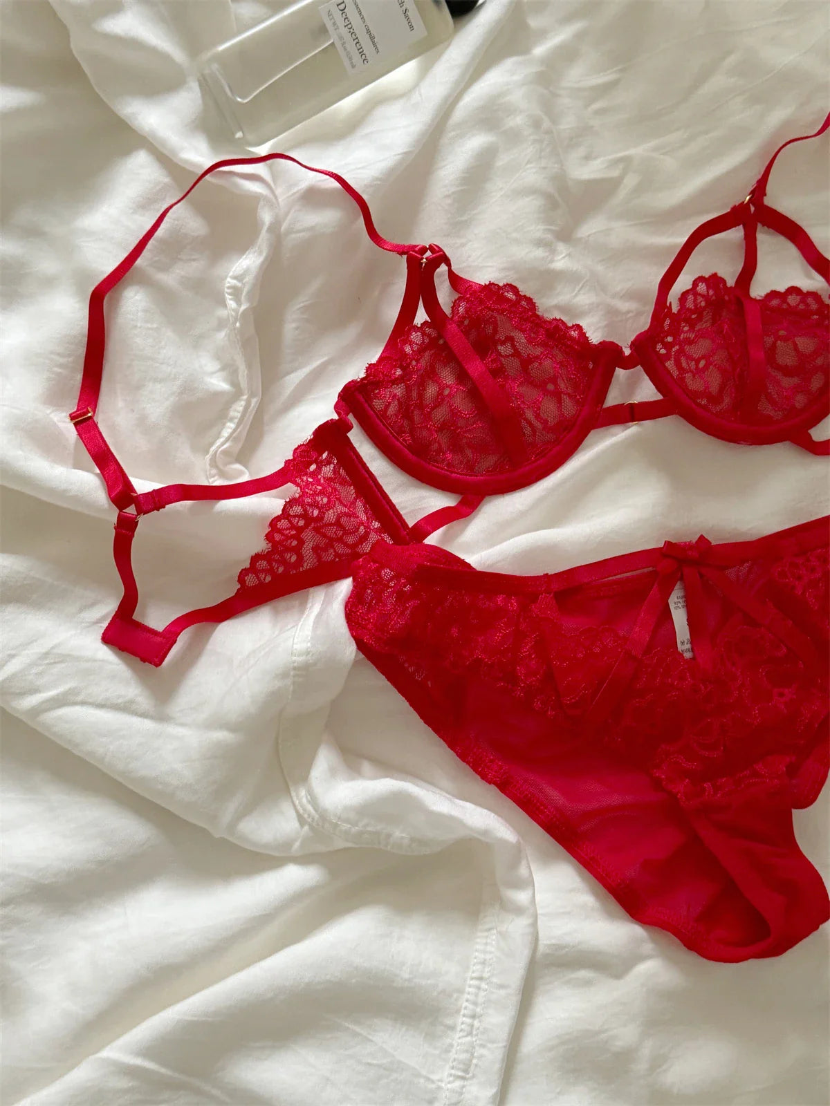 Red hollow sexy lingerie with breifs suit women thin lace sexy upturned bra suit Underwear
