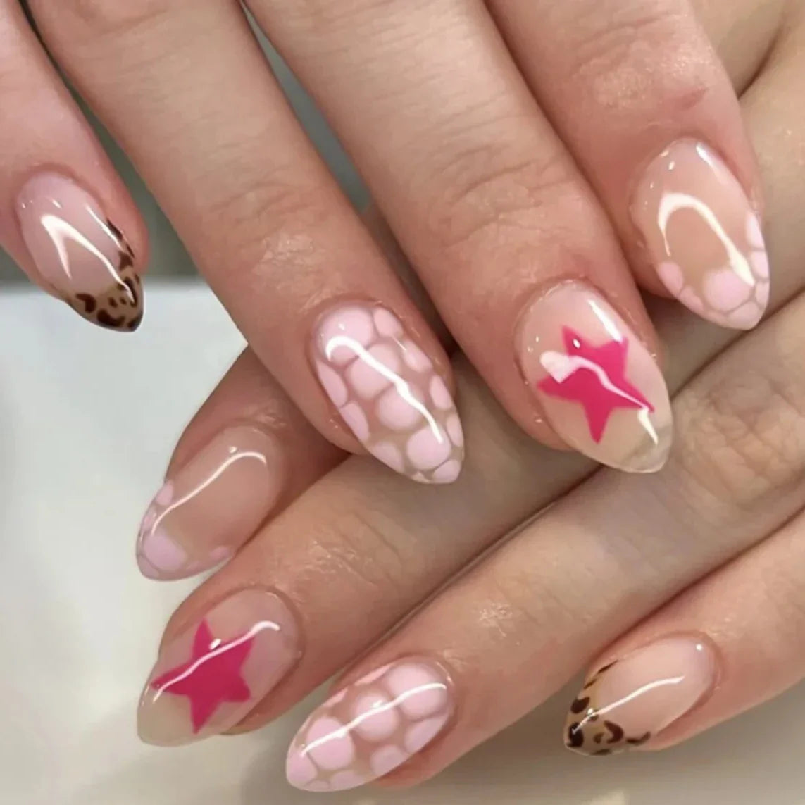 Pink Yellow Halo Dyeing Flower Water Ripple False Nails Leopard Long Pointed Fake Nails Art Press on Nails Charm Manicure