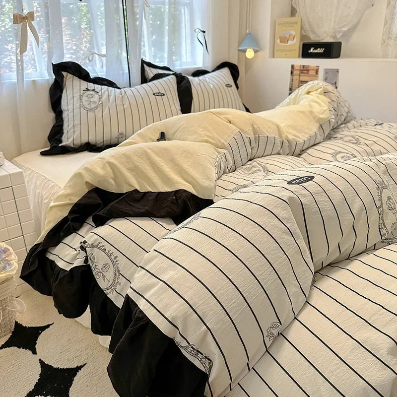 1.5/1.8 Korean Style 100% Cotton Fitted Sheet Sets with Lace Flower Print Bedding Set
