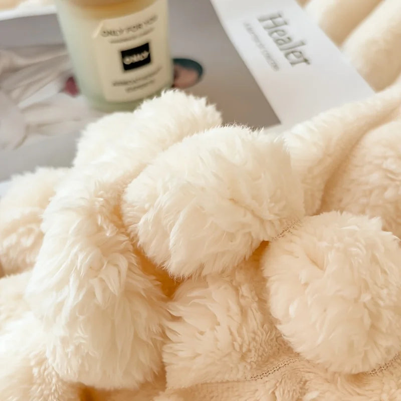 Flannel blanket, imitation rabbit fur blanket, soft