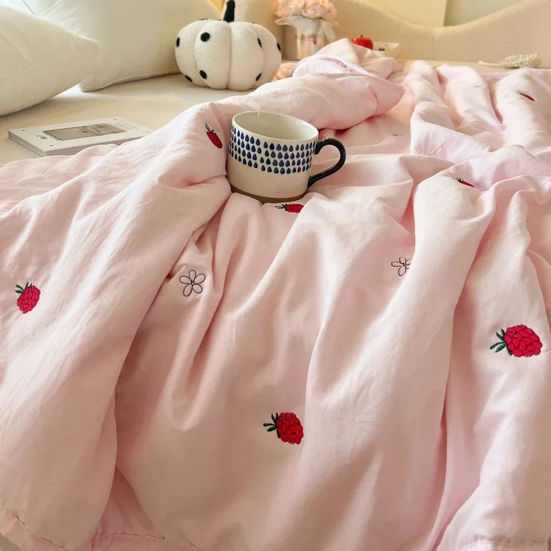 Japanese Minimalism Skin-friendly Blanket Breathable Single Double Duvet Washed Embroidered Comforter Thin Quilt