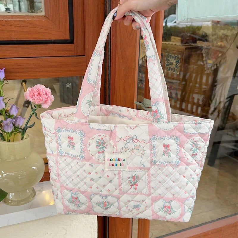 Cartoon Print Shoulder Bag Large Capacity Ladies Tote Handbags Soft Quilted Travel Shopping Bags Girls Book Bag
