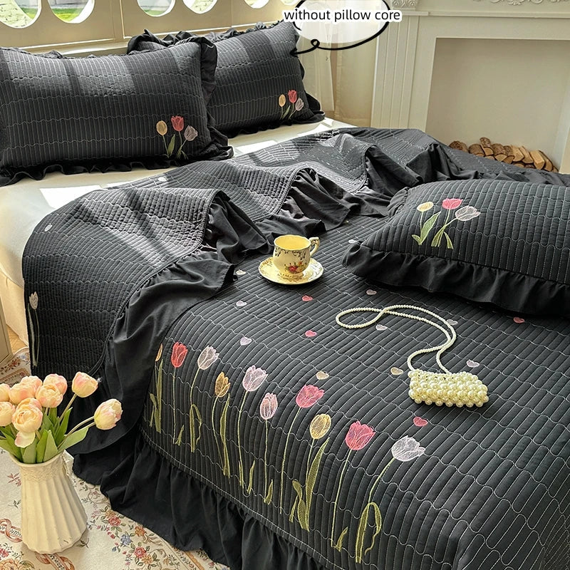 Quilt Bedding Set,white Lightweight Soft Bedspread, embroidery tulip Coverlet Sets,3 Piece(1 Quilt,2 Pillow Shams