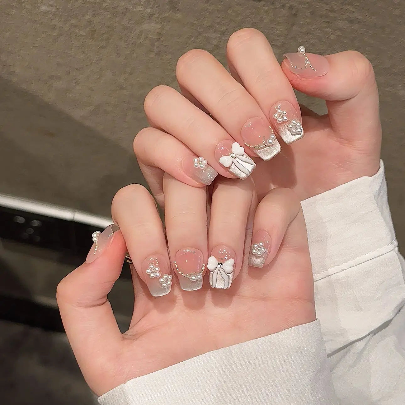 Handmade Press on Nails Sweet Bowknot Pearl Decor French Fake Nails