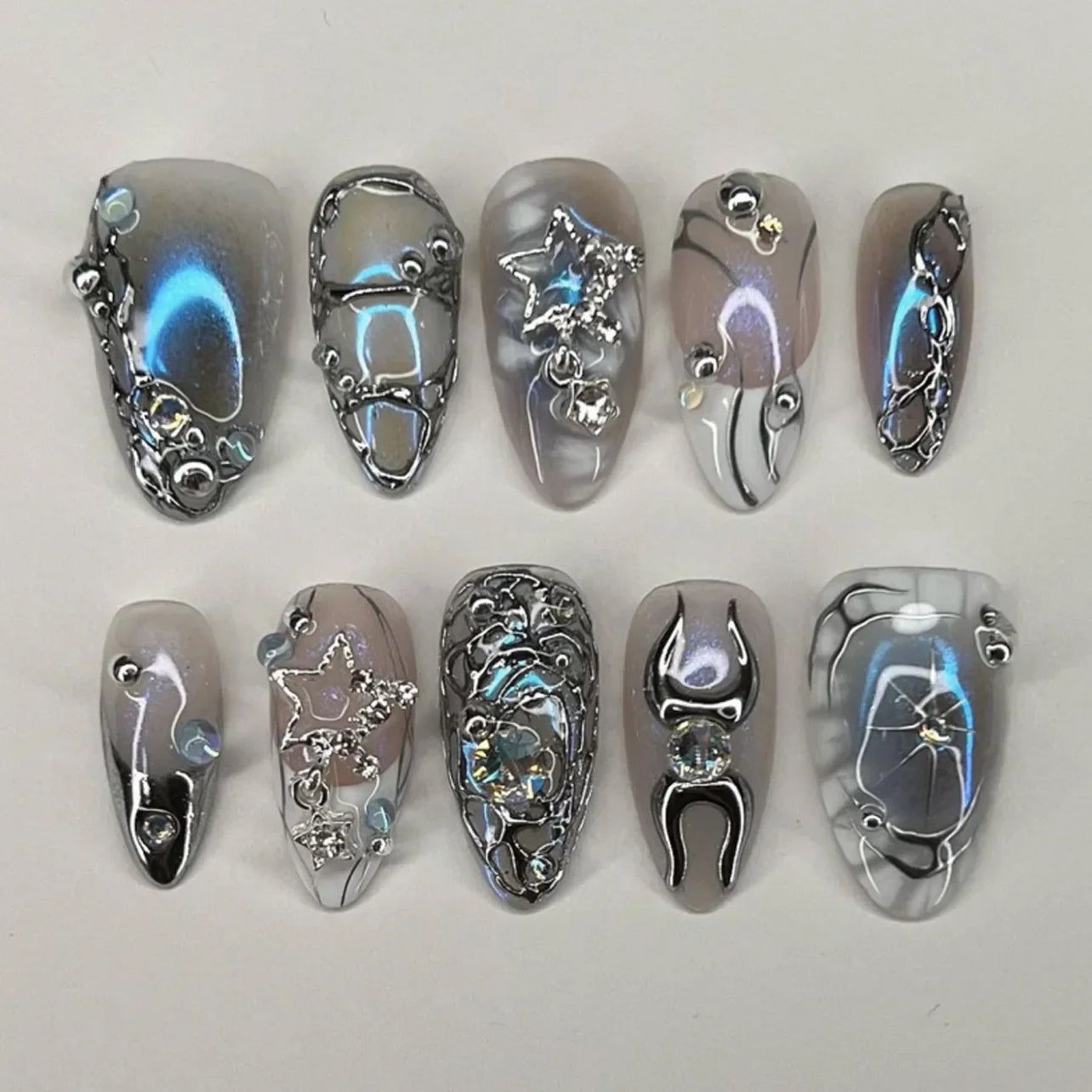 Red Y2K Wearable Nail Art Chic Silver Butterfly Love Metal Bead Almond False Nails Detachable Finished Fake Nails Press on Nails