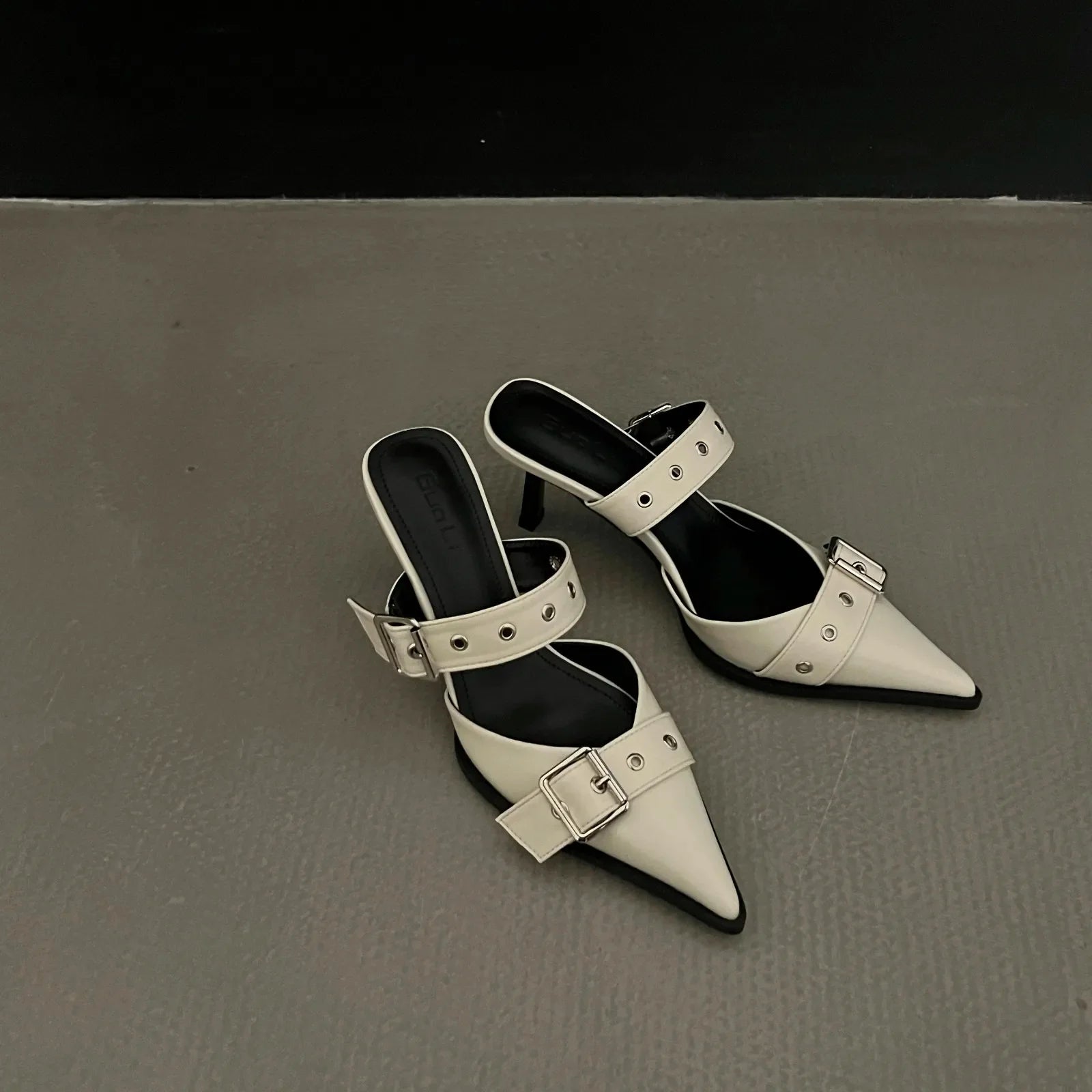 Pointed Belt Buckle Thin Heel Belt Buckle Single Shoes Baotou Silver Back Empty High-heeled Sandals