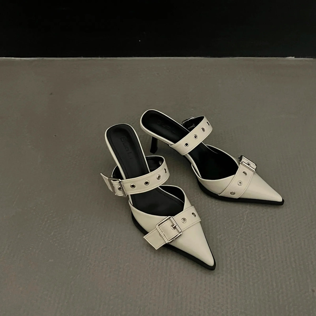 Pointed Belt Buckle Thin Heel Belt Buckle Single Shoes Baotou Silver Back Empty High-heeled Sandals