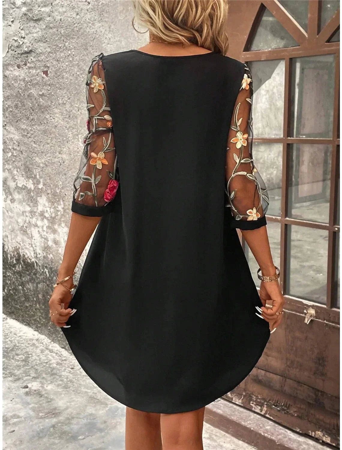Luxury Dress Perspective Mid Sleeve Printed Round Neck Mini Skirt Party Dress
