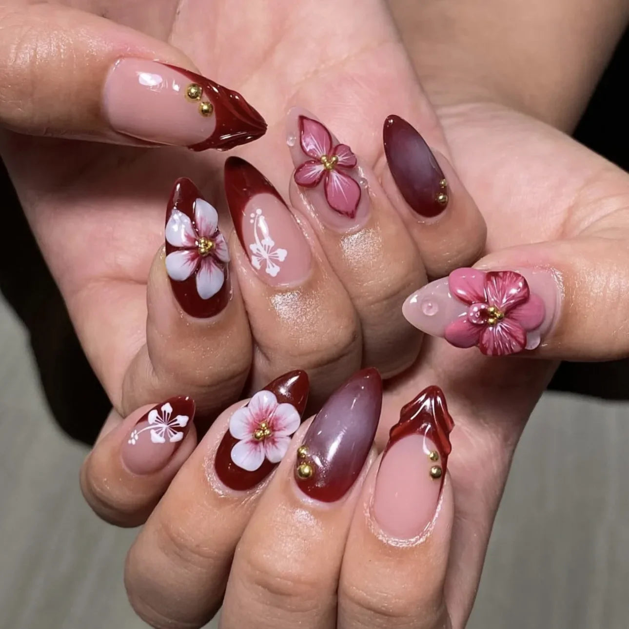 24PCS Simple Ins Dark Pink Blush 3D Flower Almond False Nails with Glue Leopard Print French Spice Girls Fake Nail Tips Press On