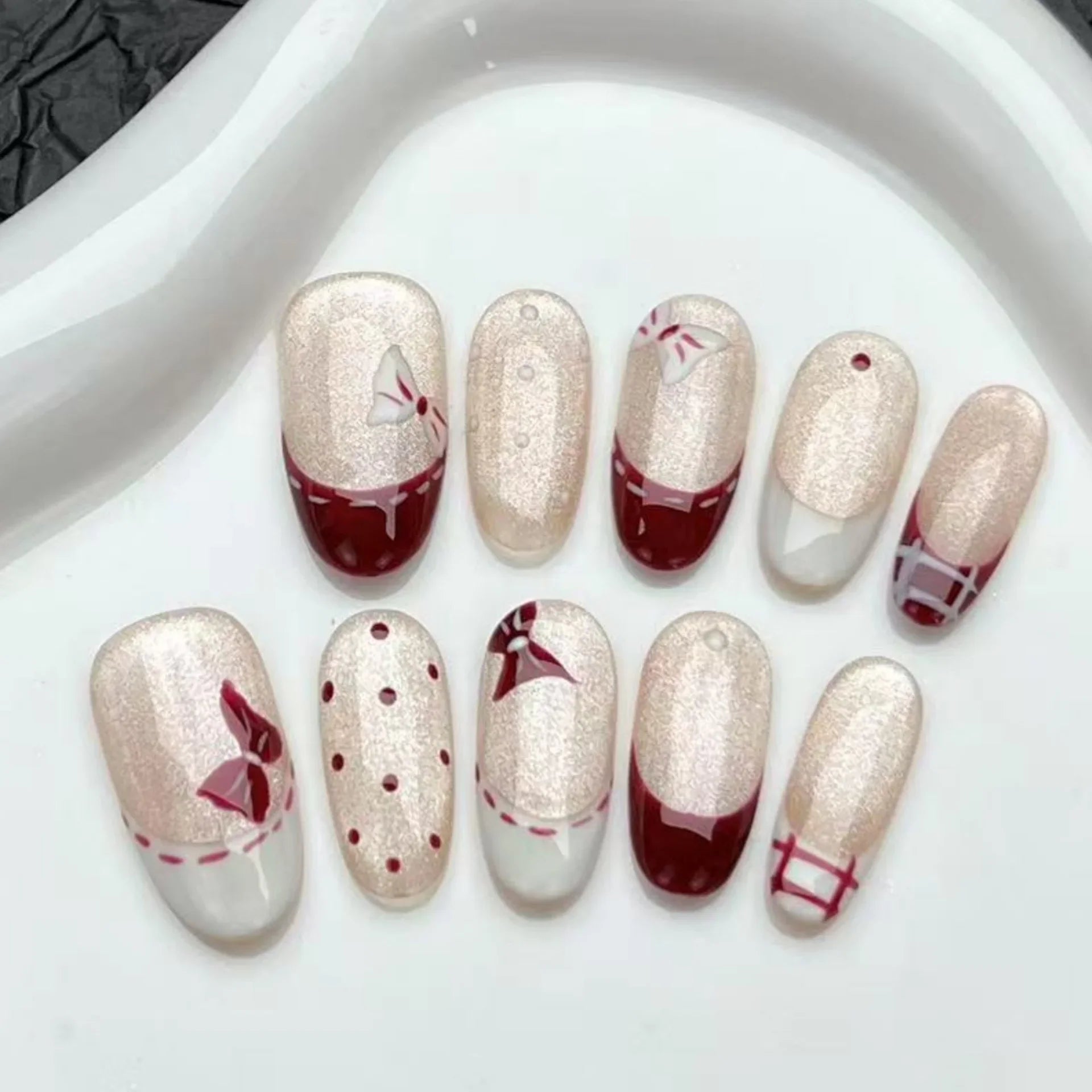10pcs Purple Cat's Eye Handmade Fake Nails Tips Glitter Mid-length Oval Press on Nails Art Bow Rhinestone Design False Nail Sets