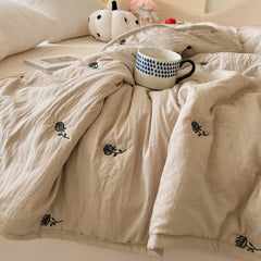 Japanese Minimalism Skin-friendly Blanket Breathable Single Double Duvet Washed Embroidered Comforter Thin Quilt