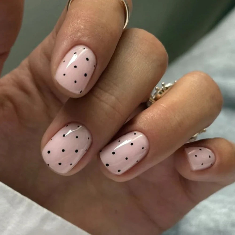 Dark Brown White Polka Dot Wearable Nail Art Fall Chic Fake Nails Detachable Finished False Nails Press on Nails