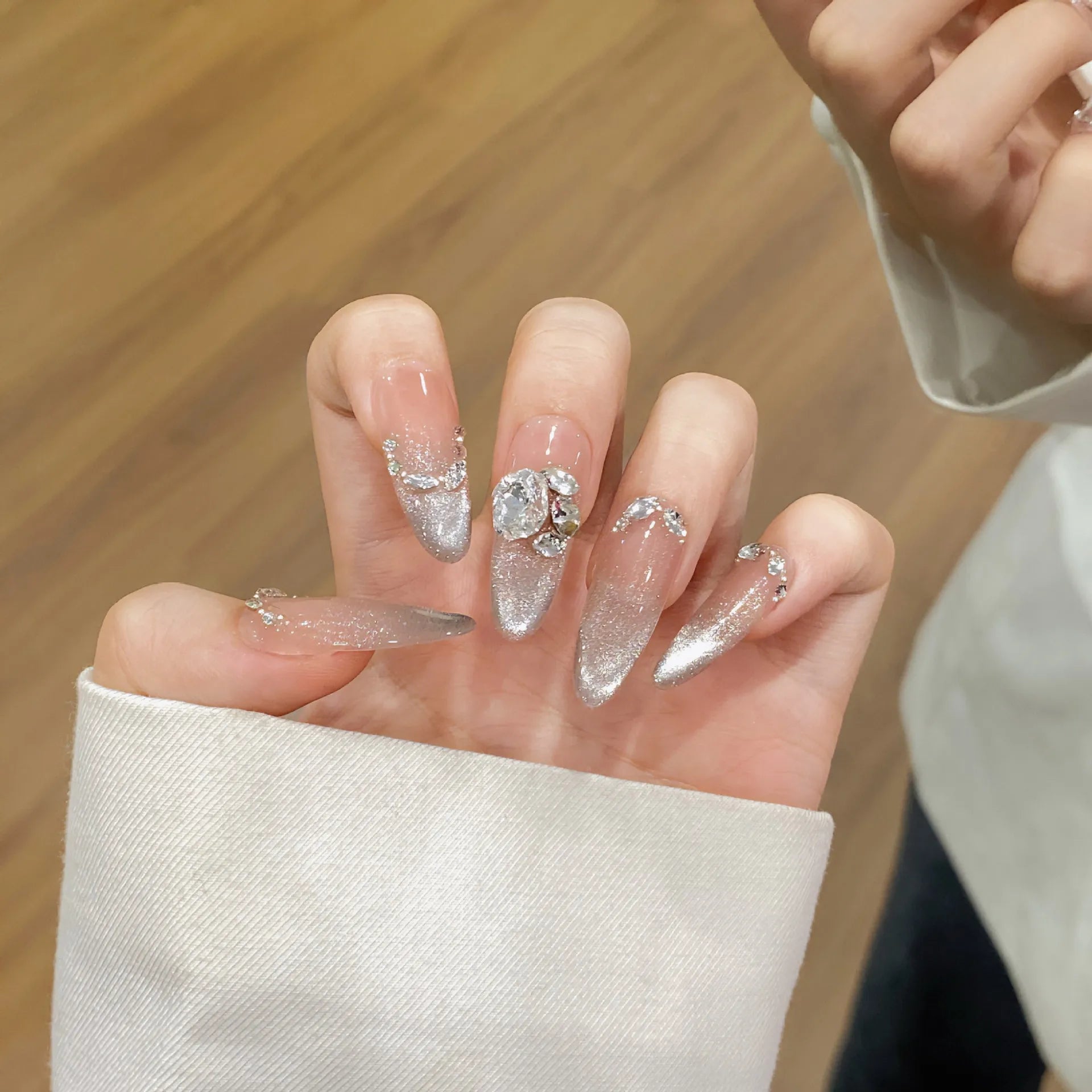 10Pcs Reuse Finished Fake Nails with Butterfly Deisgn Pink Cat's Eye French Handmade Press on False Nails Wearable Nail Art Tips