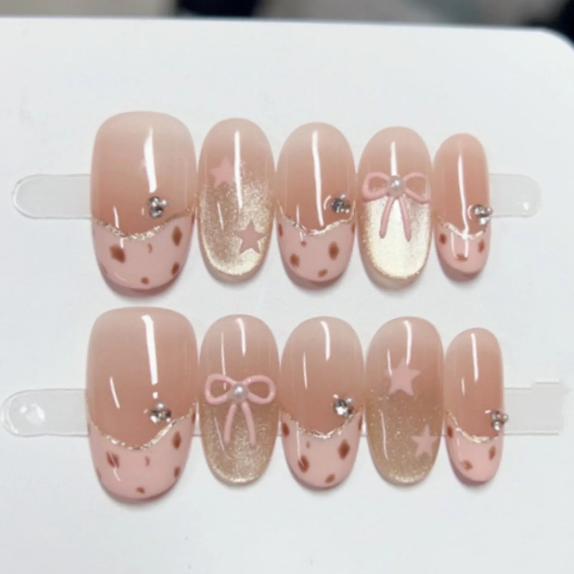 10pcs Purple Cat's Eye Handmade Fake Nails Tips Glitter Mid-length Oval Press on Nails Art Bow Rhinestone Design False Nail Sets