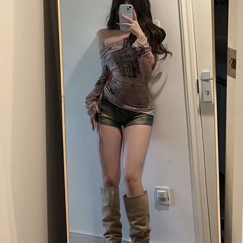 Long sleeved T-shirt spicy girl style one shoulder thin mesh screen graffiti print irregular drawstring top