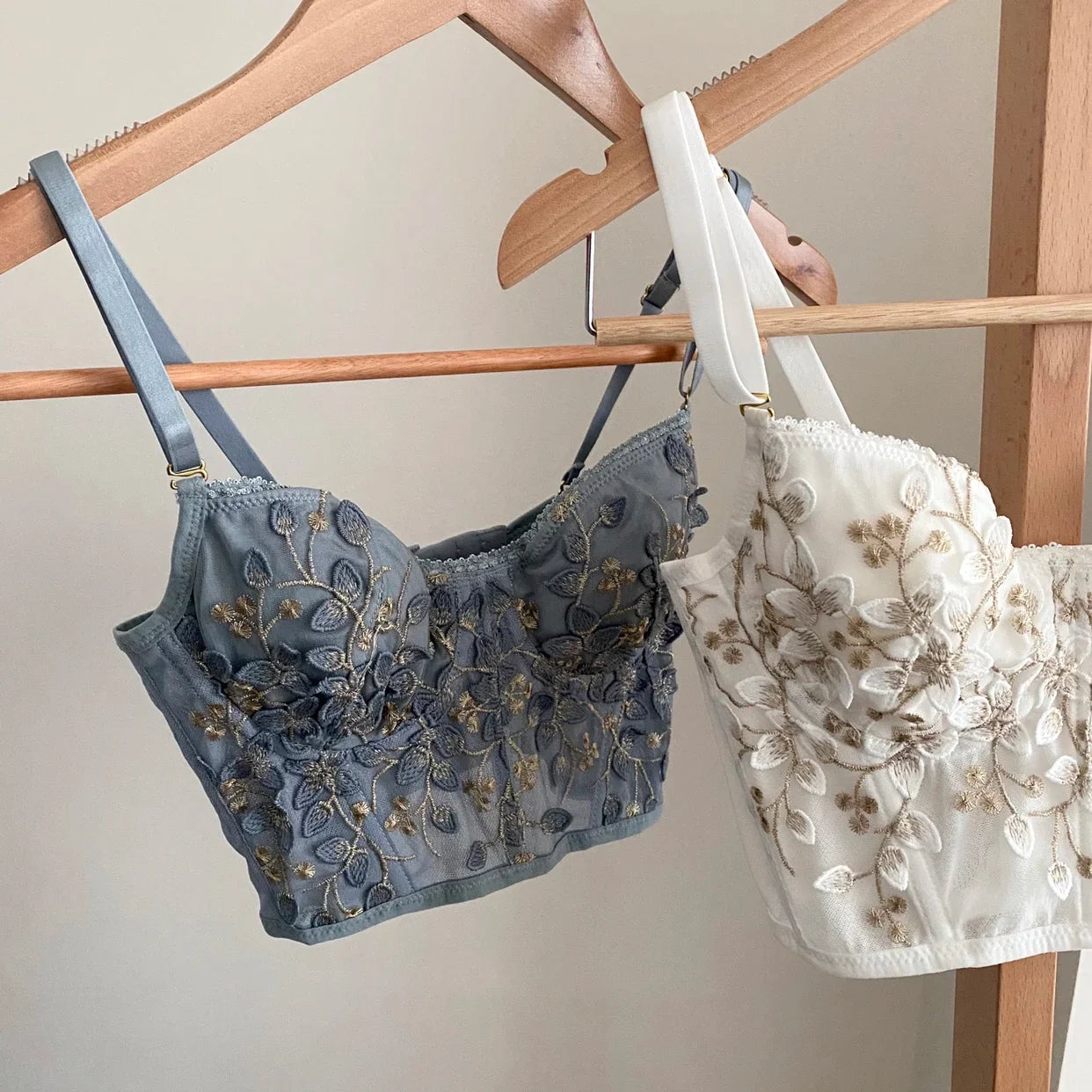 Three-dimensional embroidered bra lace fish bone corset widened breasted with steel ring 2/1 half cup bralette underwear