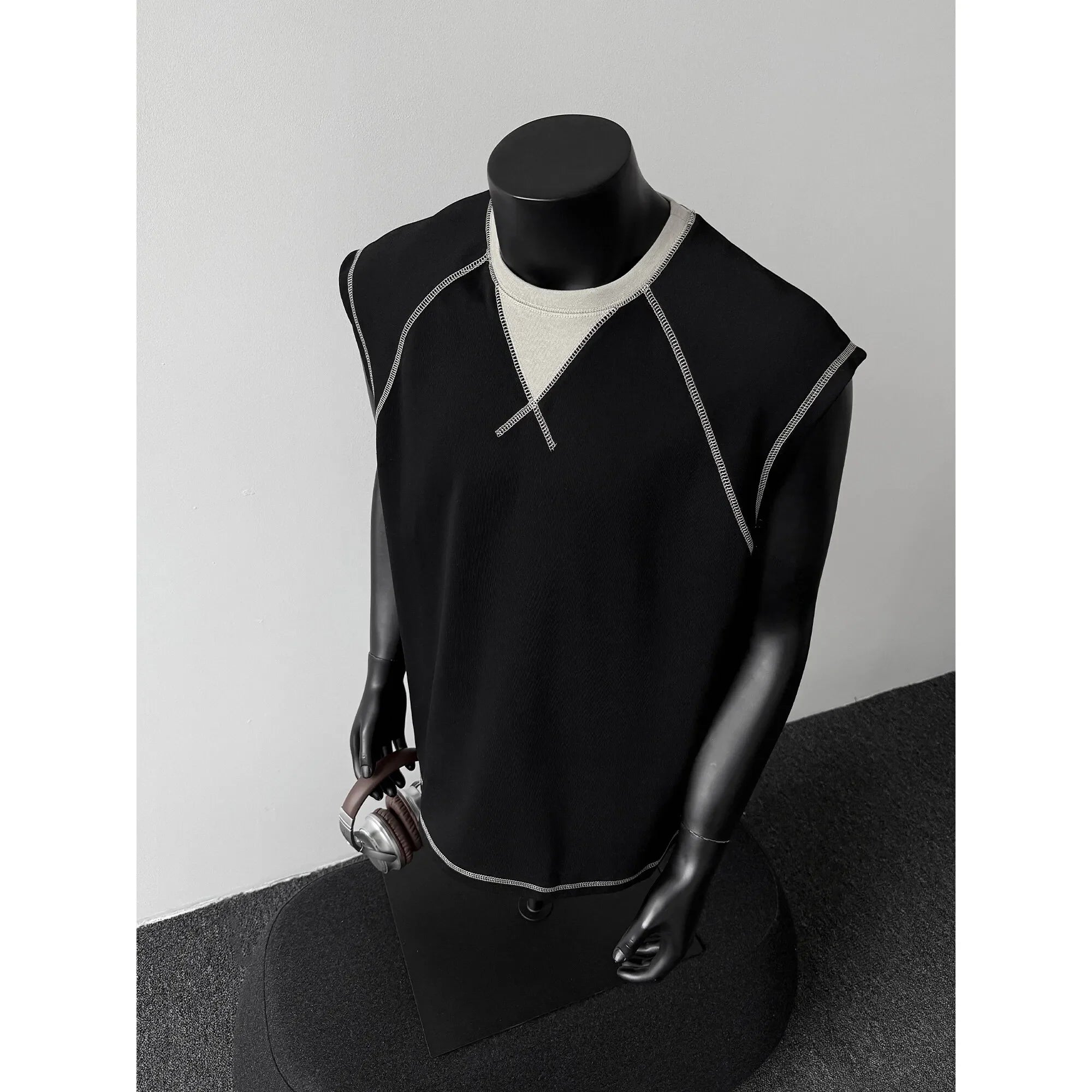 Sleeveless Shirt Breathable Gym Wear Casual Streetwear Lightweight Soft Comfortable Workout Top Athletic Apparel