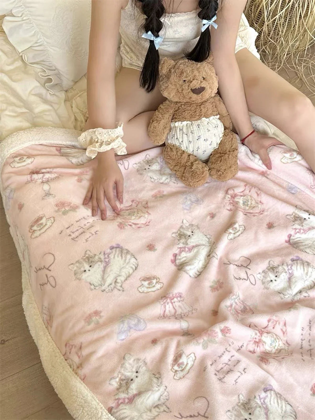 Cute Cat Air Conditioning Blanket Pink Girl Heart Nap Soft Blanket Rest Comfortable Air Conditioning Blanket Girls Gift