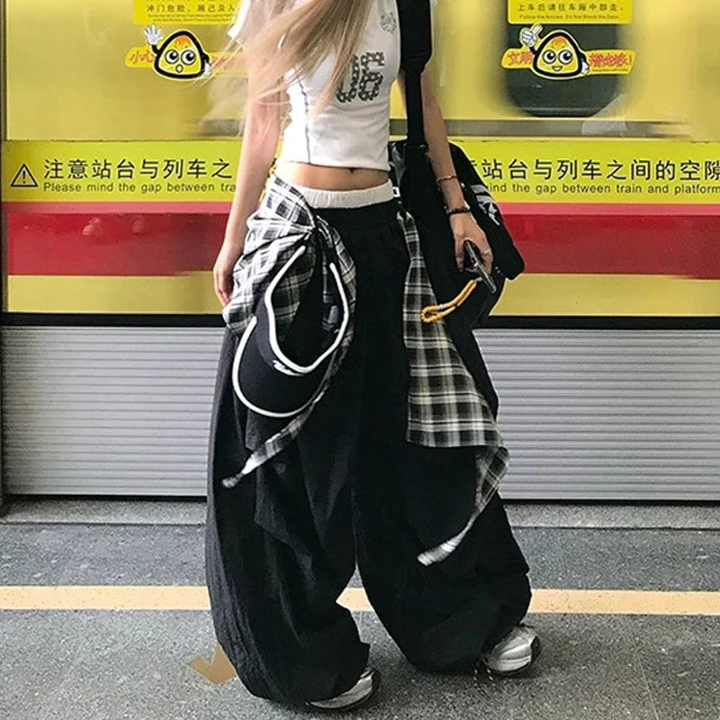 Y2K Black Cargo Pants Streetwear Plaid Patchwork Baggy Sweatpants Harajuku Wide Leg Joggers Korean Casual Trousers