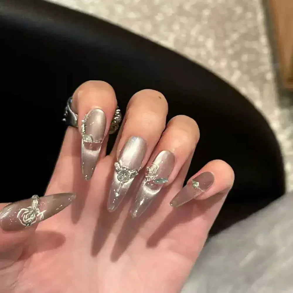 10Pcs Gentle Handwork Press On Nails French Style Flowers Butterfly Rhinestone Pearl Design Detachable False Nails Gift