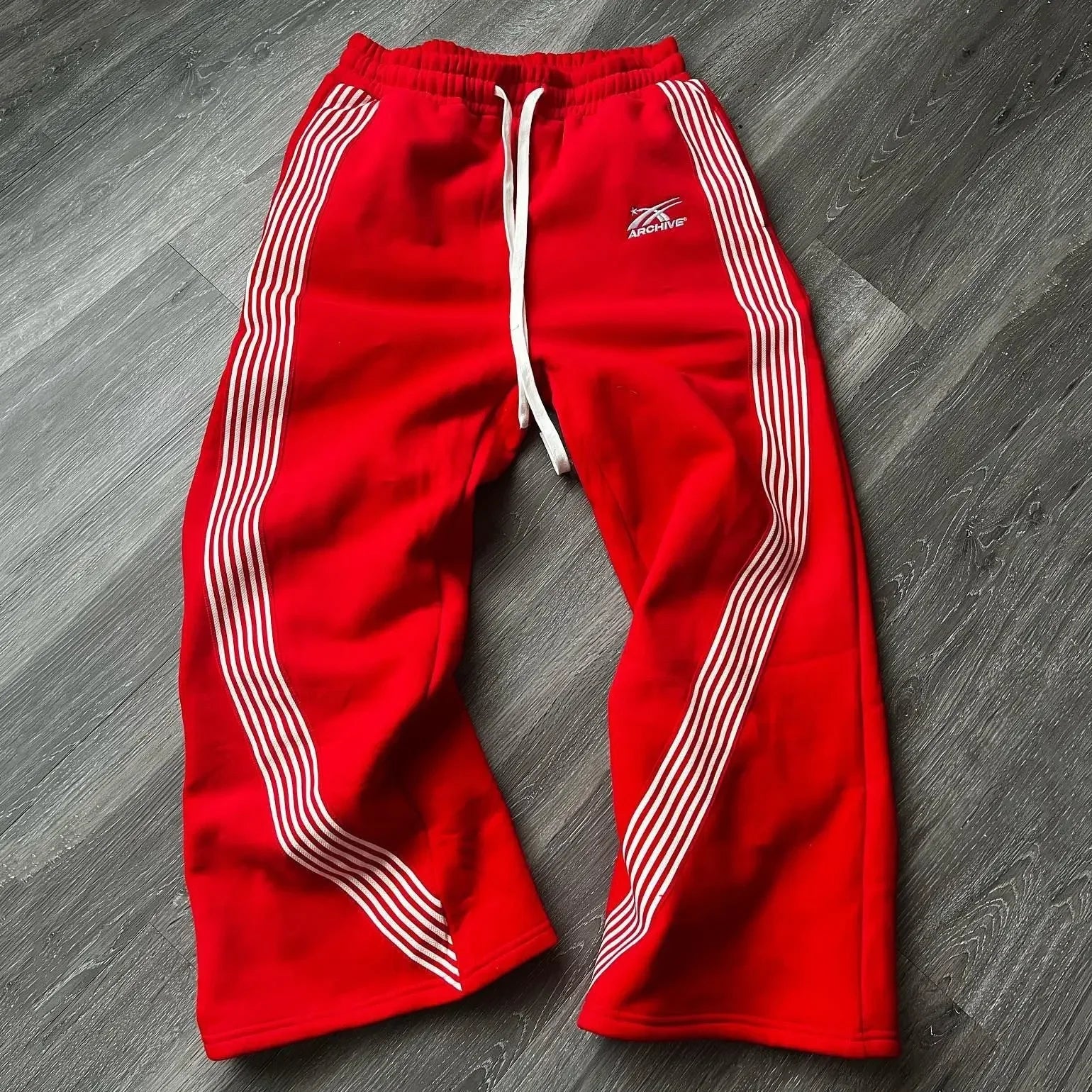 Harajuku Street Hip Hop Y2K Retro Sweatpants Camo Pattern Print Streetwear Unisex Casual Red Loose Pants Clothing