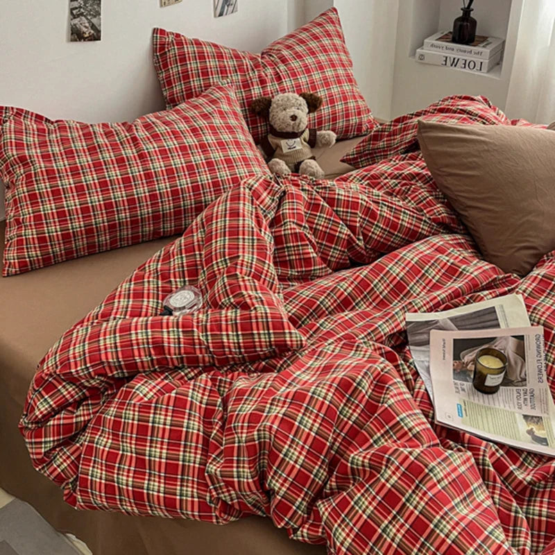 Vintage Double Sided Red Plaid Bedding Set Skin-Friendly Soft Duvet Cover Set with Bed Sheet