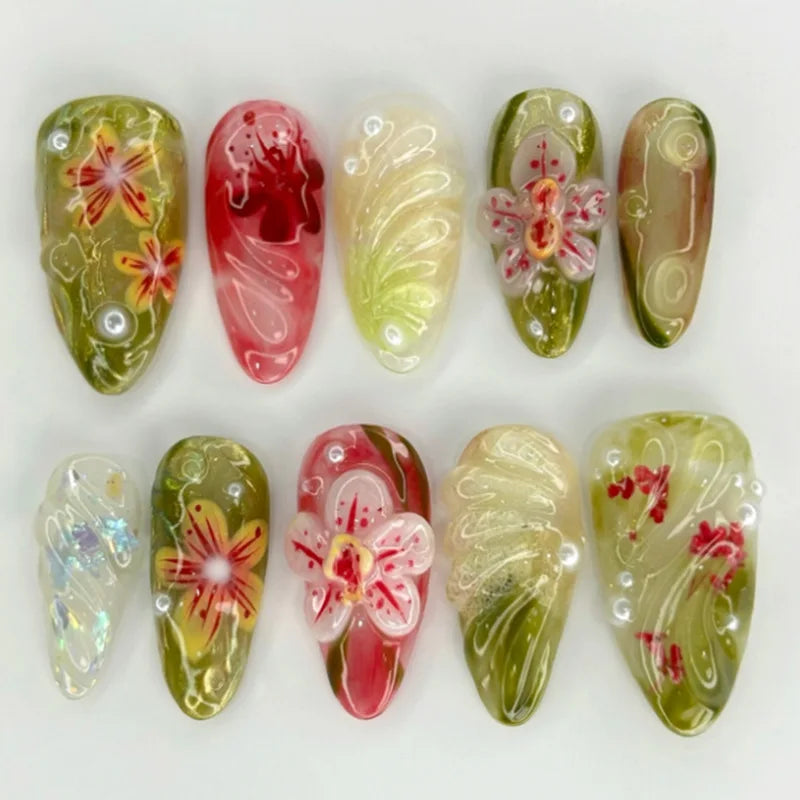 24pcs Wearable False Nail Strawberry Bow Design Nails Tips Red Short Almond Pearl Starlight Fake Nail Art Flower Press on Nails