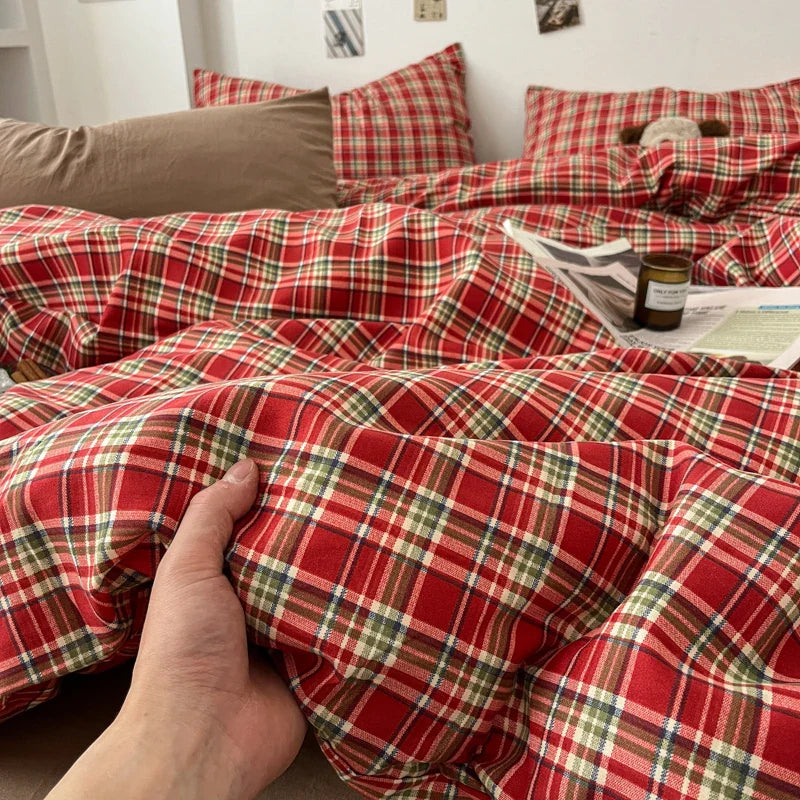Vintage Double Sided Red Plaid Bedding Set Skin-Friendly Soft Duvet Cover Set with Bed Sheet
