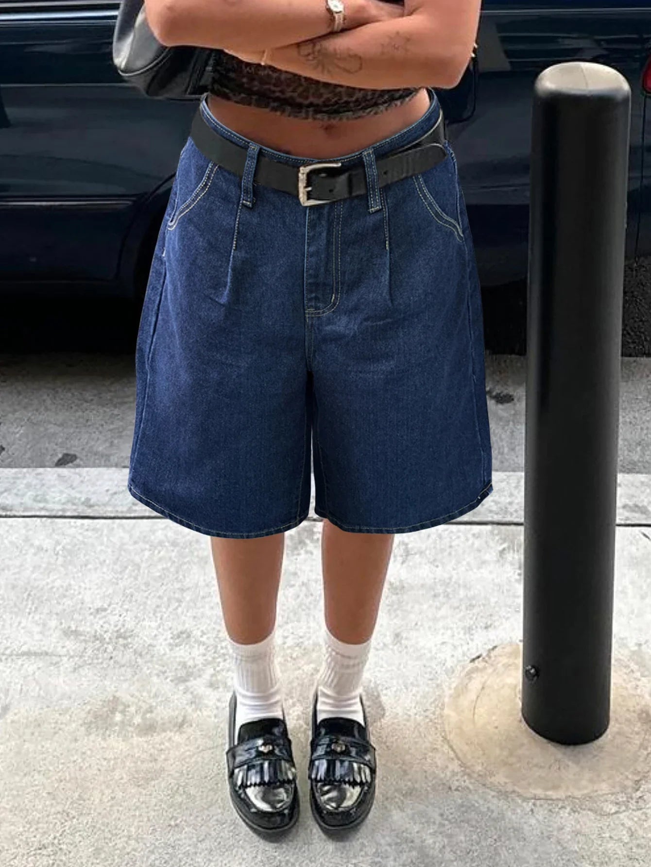 jean shorts, street style, fitted design, denim fabric, mid-rise waist, comfortable