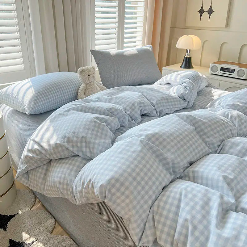 Simple Bedding Set Plaid Sold Color Single Queen Size Duvet Cover No Filling Boys Girls Flat Sheet Pillowcase Kit