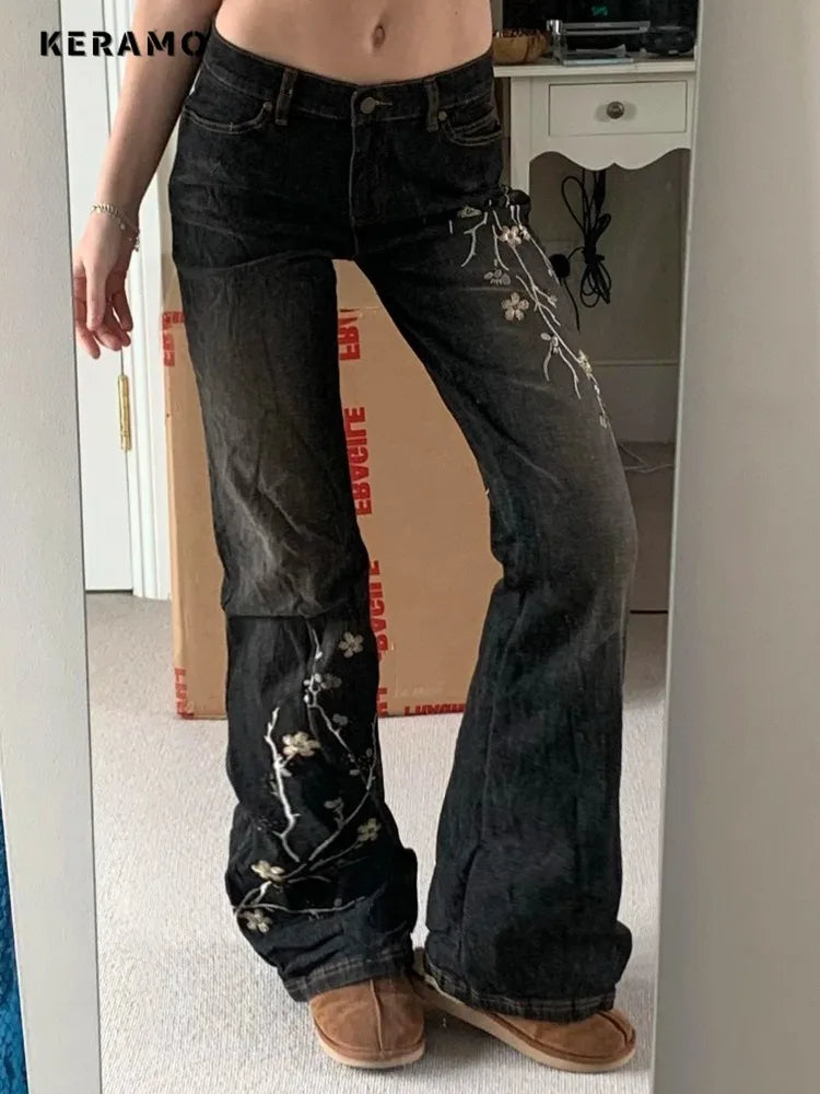 Weekeep Floral Embroidery Jeans Vintage 2000s Low Rise Flared Jeans Retro y2k Baggy Denim Pants High Street Basic Trousers