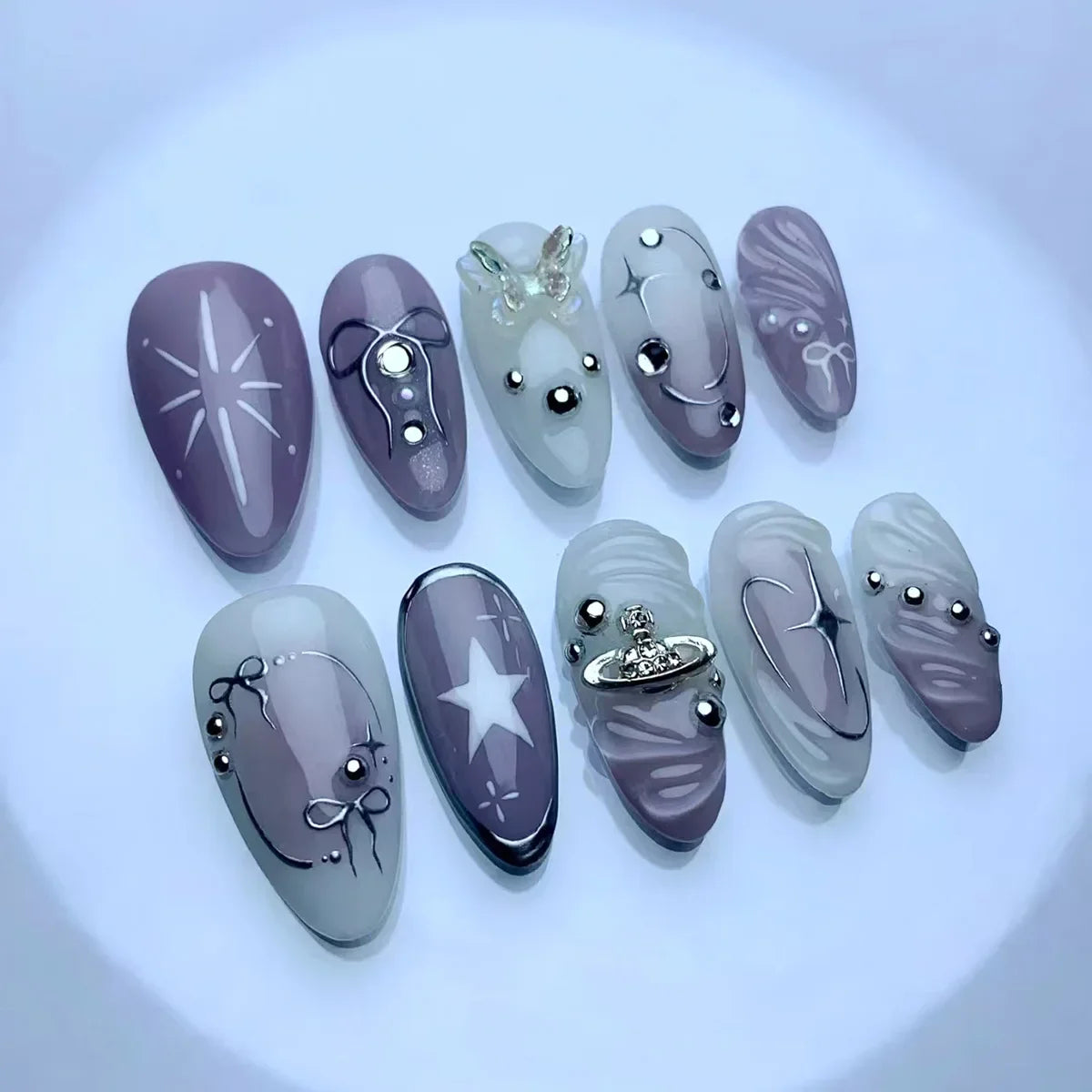 24Pcs Black Y2k Long False Nails with Almond Head Design Cat's Eye Silver Stripe Pattern Press on Fake Nails Wearable Nail Tips