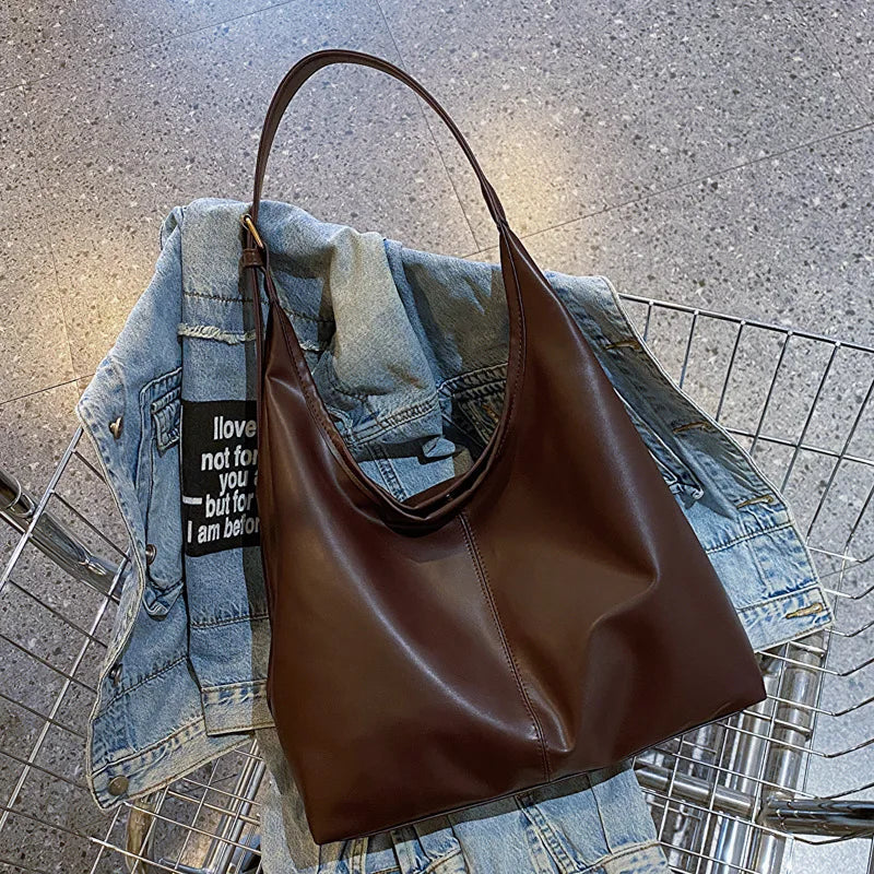 Vintage Large Capacity Shoulder Bag