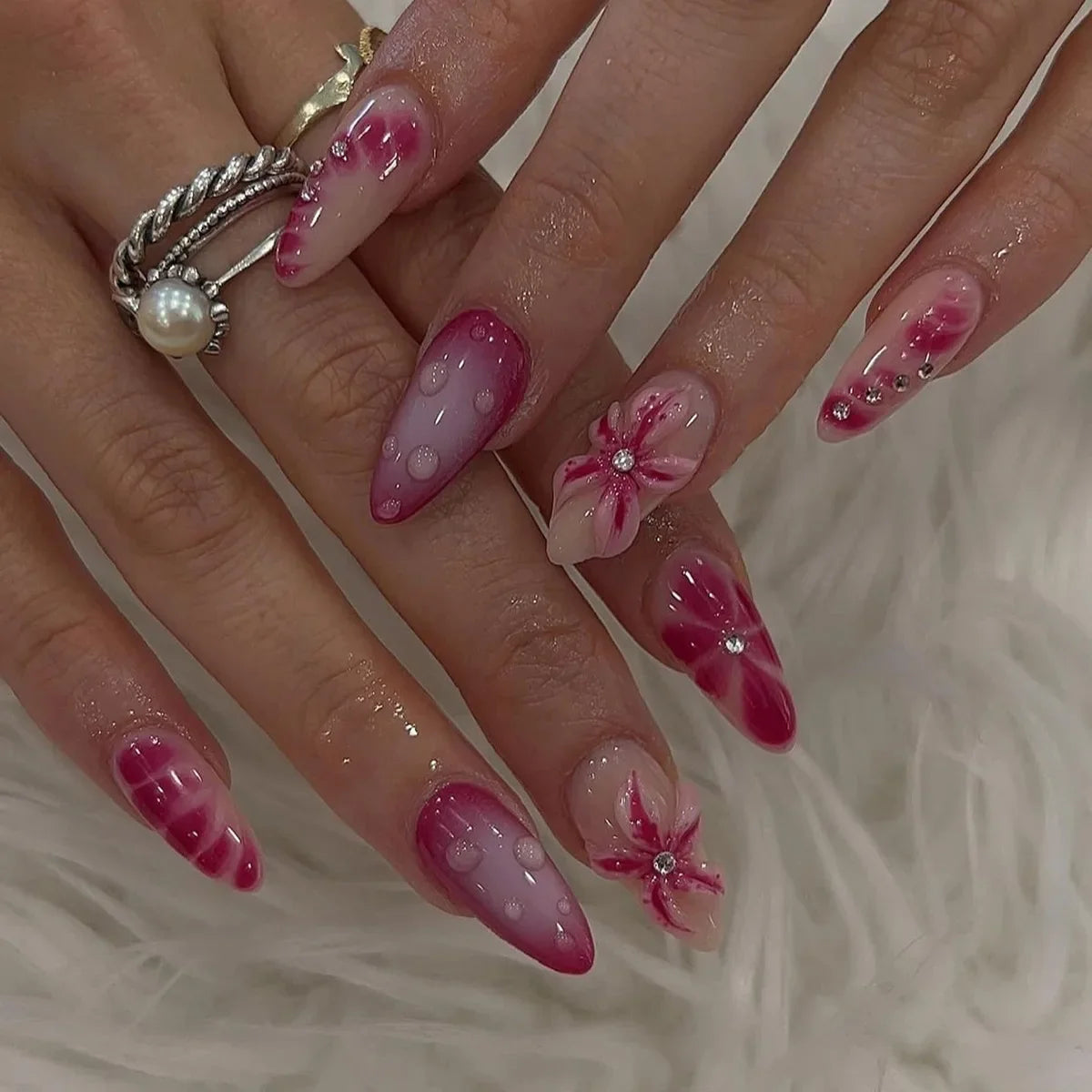 24pcs Light Blue False Nails Beach Style Seashell Starfish Flower Pattern Press On Nails Smudging French Almond Fake Nail