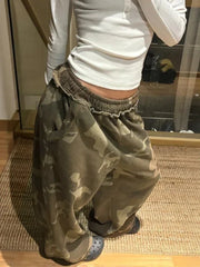 Army Green Camouflage Loose Sweatpants Stylish Street Straight Leg Sweatpants Harajuku Style Hip Hop Y2k Pants Streetwear