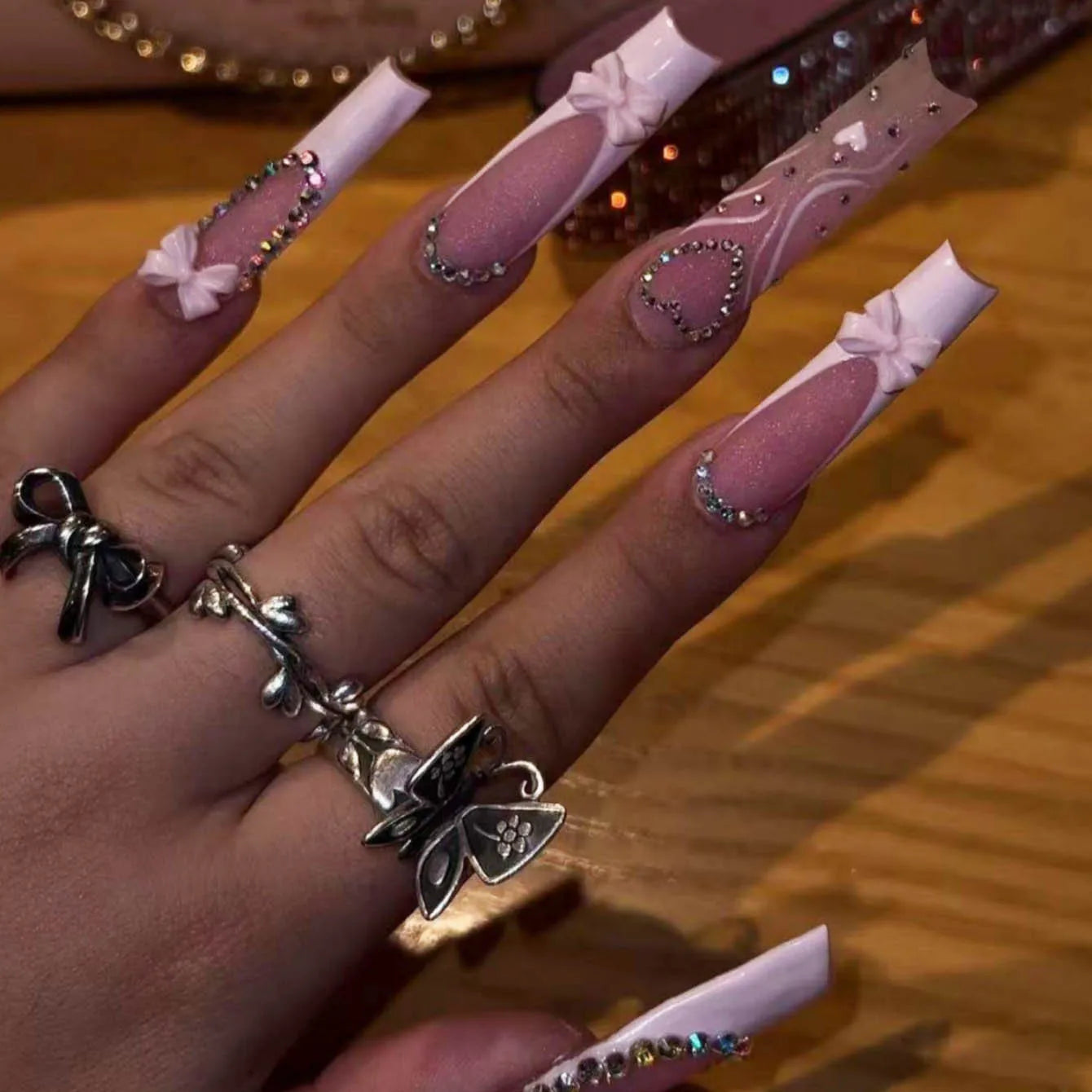 24pcs Rhinestones Full Cover Nail Art Datachable Glitter French Press on Nails Tip Flower Long Square Fake Nail Pink False Nails