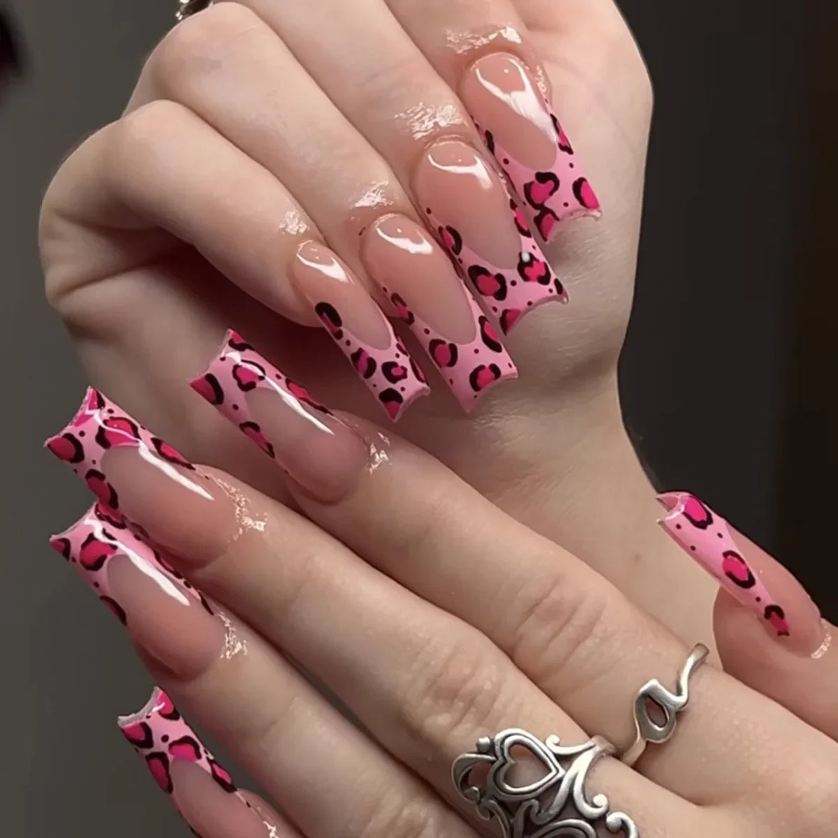 24Pcs Long Coffin Leopard Print False Nails with Glue Sweet Cool Diamond Fake Nail Set Floral French Press on Wearable Nail Tips
