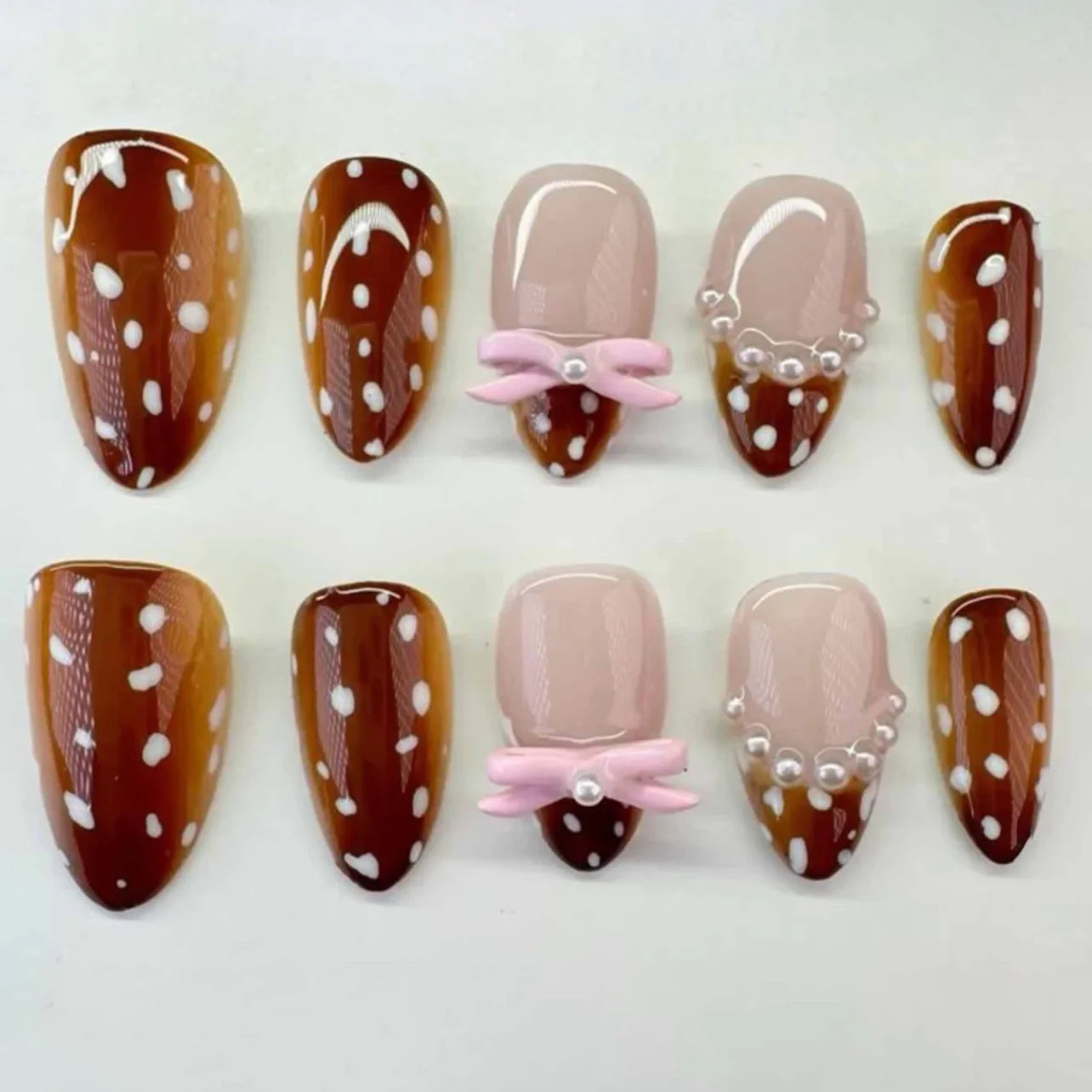 Dark Brown White Polka Dot Wearable Nail Art Fall Chic Fake Nails Detachable Finished False Nails Press on Nails