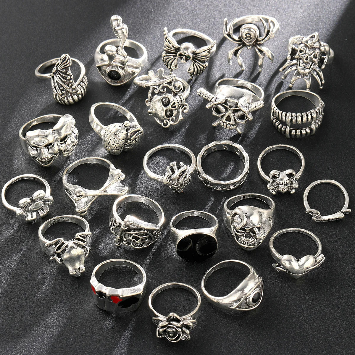 24Pcs/Set Punk Gothic Rings Sets Silver Color Skeleton Spider Poker Joker Eyes Heart Rings
