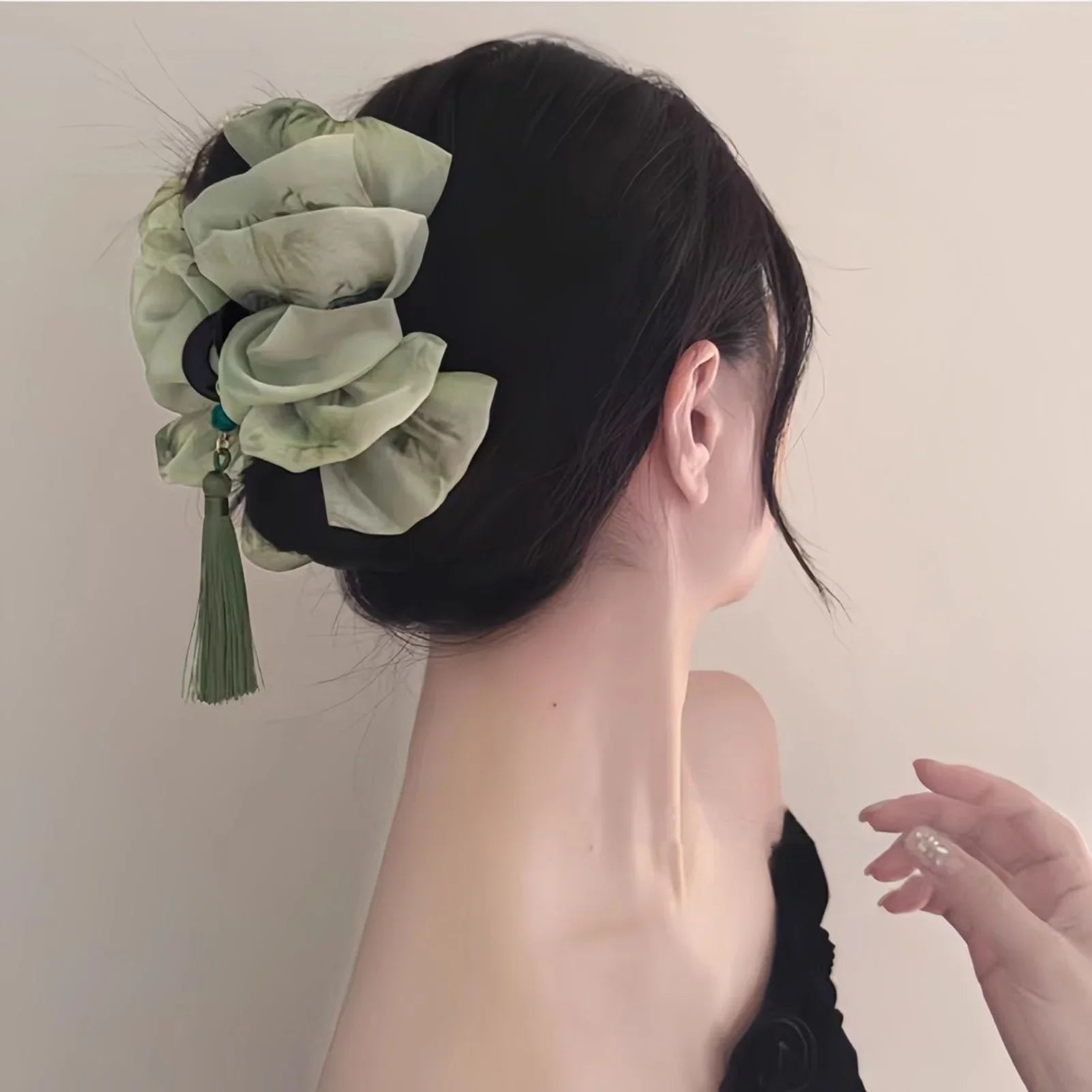 Vintage Chinese Style Tassel Hair Claw Ink Wash Gauze Shark Gripper