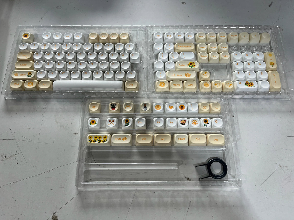 Pink Cat Dye Sublimation PBT Keycaps 136 Keys MOA Profile Keyboard Keycaps