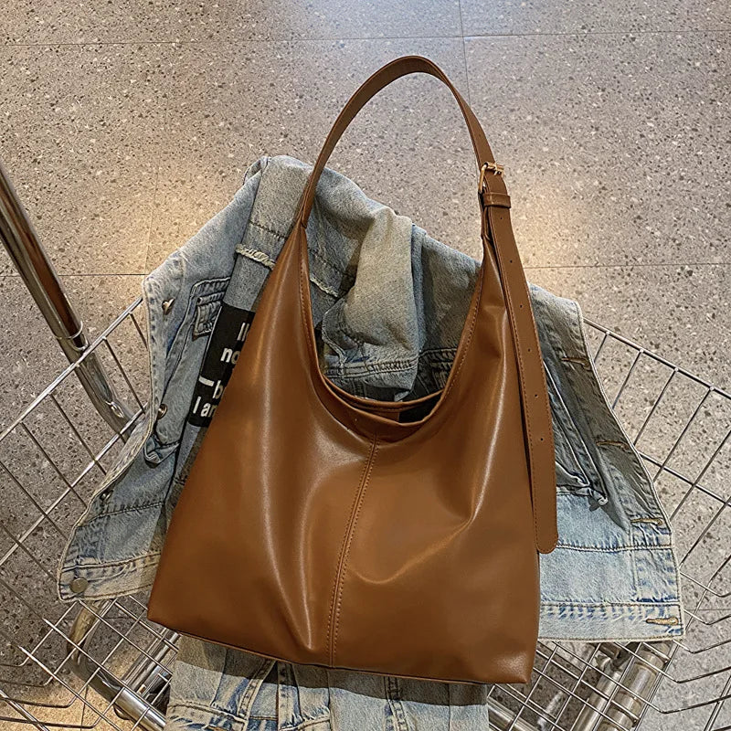 Vintage Large Capacity Shoulder Bag